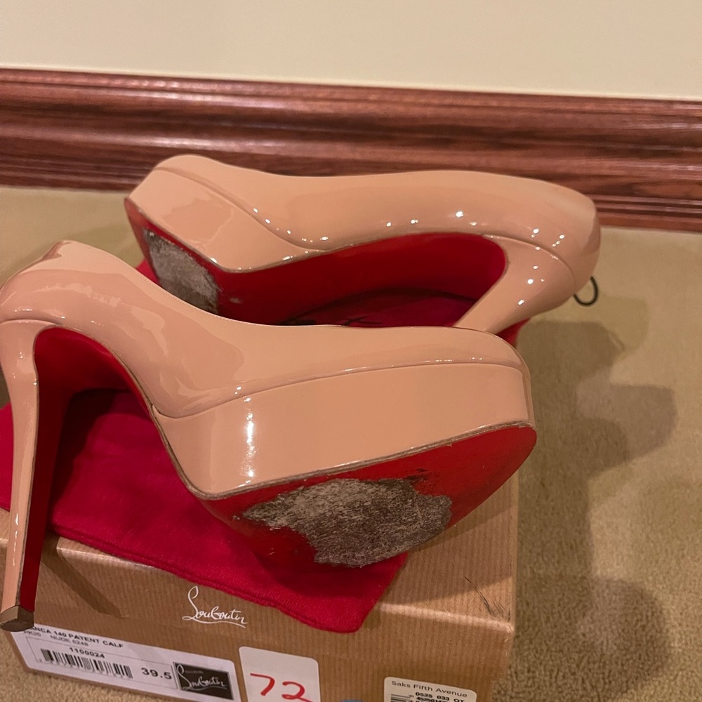 Authentic Christian louboutin shoes size 39.5 - Picture 5 of 11